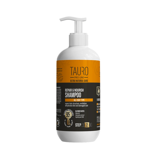 Tauro Pro Line Ultra Natural Care karvkatet ja nahka taastav ja toitev šampoon koertele ja kassidele
