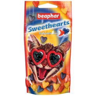 BEAPHAR Sweet Hearts maiuspala kassidele - värvilised südamed 52,5 g (150 tk)