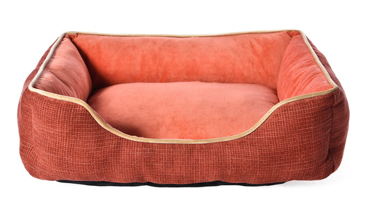 P.Lounge Magamisase lemmikloomale