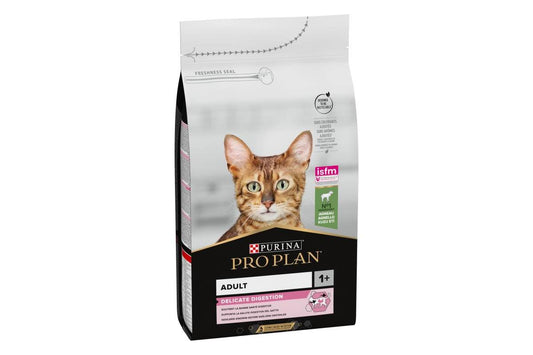 Täissööt täiskasvanud kassidele lambalihaga tundliku seedimisega