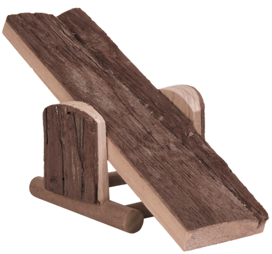 Looduslikust puidust näriliste kiik