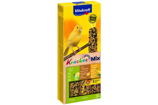 Väikeloomade maiuspalad muna, kiivi ja banaaniga